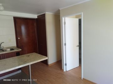 SE VENDE DEPTO, PLAZA CHACABUCO, INDEPENDENCIA.