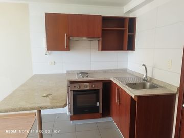 SE VENDE DEPTO, PLAZA CHACABUCO, INDEPENDENCIA.