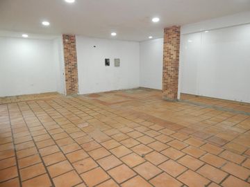 casa-local en venta en san josé. Cod V89950