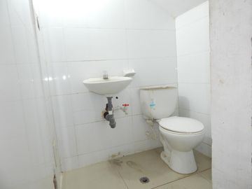 casa-local en venta en san josé. Cod V89950