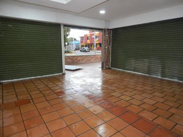 casa-local en venta en san josé. Cod V89950