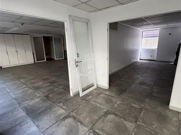 Local Comercial en arriendo en Las Condes