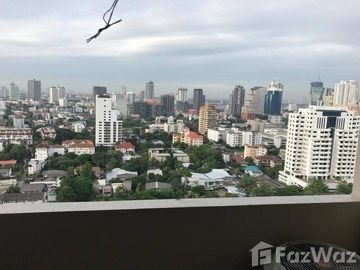 Experience Oriental Splendor: Luxurious Condo in Bangkok