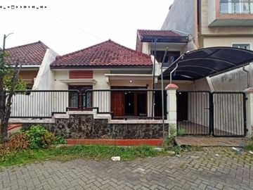 Rumah Wisma Mukti Klampis Semalang Indah Hadap Selatan