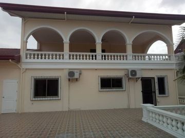 Spacious 4 Bedroom House for SALE in Friendship Angeles City Near Clark