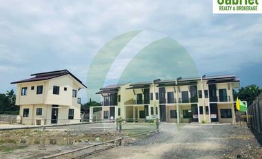 Elegant Townhouses in Serenis South Talisay with PROMO
