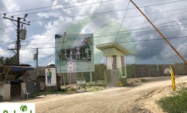 Elegant Townhouses in Serenis South Talisay with PROMO