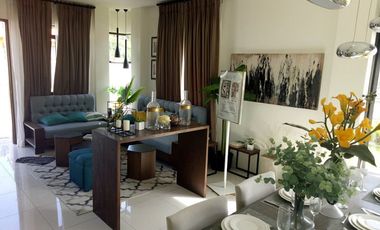 Elegant Townhouses in Serenis South Talisay with PROMO