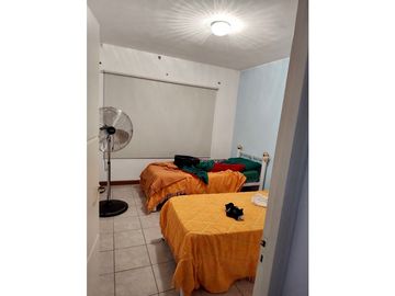 VENTA DE HERMOSA CASA ESQUINA Y DPTO, ZONA CÉNTRICA RIVADAVIA-MZA