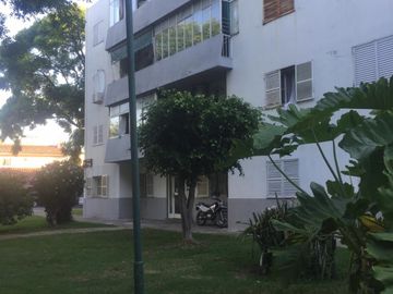 DEPTO 3 AMB 3ER PISO POR ESCALERA BARRIO GRAL SAN MARTÍN