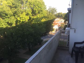 DEPTO 3 AMB 3ER PISO POR ESCALERA BARRIO GRAL SAN MARTÍN