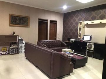 Rumah Bagus di Kawasan Elite Batununggal Bandung