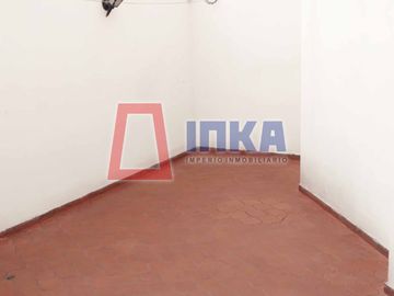 HERMOSA CASA EN VENTA EN EXCELENTE ZONA DE LA MOLINA