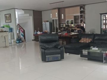 DIJUAL RUMAH MEWAH MINIMALIS @ SETRADUTA SARIJADI BANDUNG