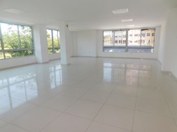 apartamento en arriendo/venta en puerta dorada. Cod A86484