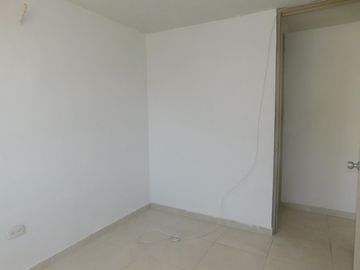 apartamento en arriendo/venta en puerta dorada. Cod A86484
