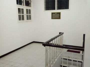 Rumah Dalam Komplek Strategis Siap Huni | CW/IW/DM/JR 6879 - RS
