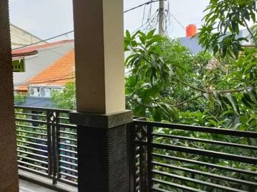 Dijual Rumah 2 Setengah Lantai Telaga Mas Duta Harapan