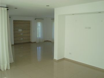 Casa 4 dormitorios barrio privado Rumencó
