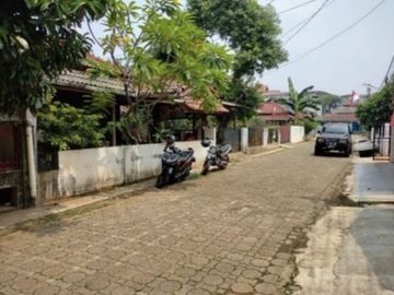 Rumah Di Perumahan Puri Flamboyan Rempoa,Ciputat Timur