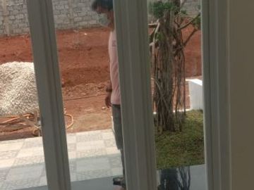 Rumah rasa villa mewah cantik sejuk exclusive di Cinunuk dkt Griya