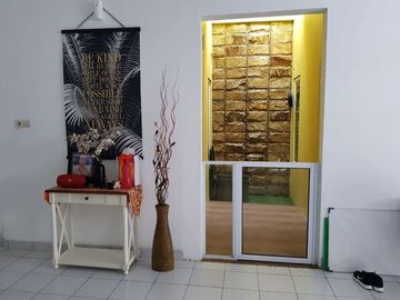 Rumah nyaman siap huni lokasi strategis di galaxy bekasi