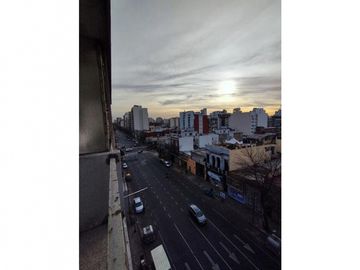 Imperdible 4 amb con dos balcones, Luminoso!