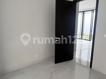 Dijual Cepat Rumah di Kuningan Village Brand New