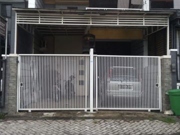 Jual cepat rumah Lux di ploso timur Surabaya