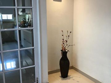 ESPECTACULAR CASA EN ALTO (180 M 2) PATIO PARRILLA MAS TZA 180 M2