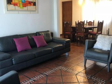 ESPECTACULAR CASA EN ALTO (180 M 2) PATIO PARRILLA MAS TZA 180 M2