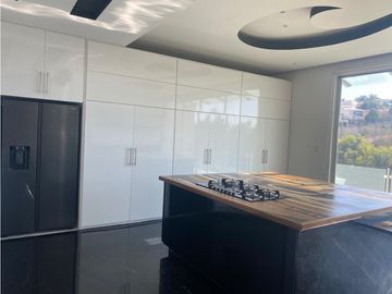 Venta de hermosa casa  Exclusividad y tranquilidad  Pedregal la Calera