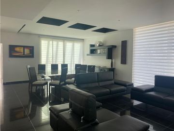 Venta de hermosa casa  Exclusividad y tranquilidad  Pedregal la Calera