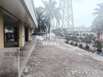 Ruko Hook 3 Lantai di Gading Serpong