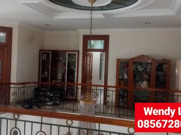 RUMAH at Jl. SIMPRUG GARDEN, JAKARTA SELATAN T/B. 600/700 (DIJUAL)