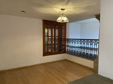 Casa en venta, en privada, iluminada, Cuadrante de San Francisco, Coyoacán