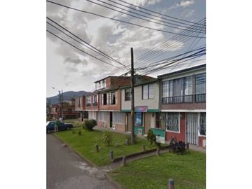 SE VENDE CASA VIVIENDAS INDEPENDIENTES EN BOMBAY DOSQUEBRADAS