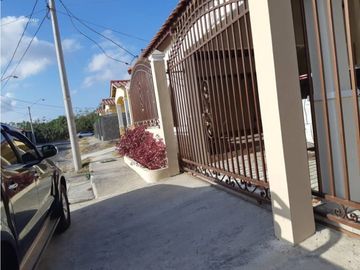 VENTA CASA RESIDENCIAL MIRAFLORES PENONOMÉ