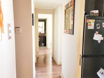 OPORTUNIDAD Departamento en venta de 2 dorm. en Peñalolén