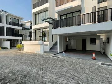 DIJUAL RUMAH / TOWNHOUSE DALAM KOMPLEK at URBANLIVING, Jl PAHLAWAN / CIPUTAT, JAKSEL