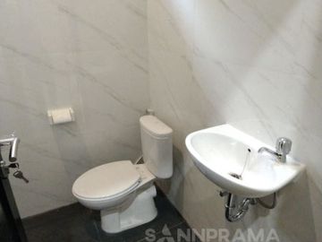 Rumah Cantik 2 lantai jatiasih bekasi