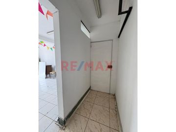𝗟𝗢𝗖𝗔𝗟 𝗖𝗢𝗠𝗘𝗥𝗖𝗜𝗔𝗟 𝗘𝗡 𝗣𝗥𝗜𝗠𝗘𝗥 𝗣𝗜𝗦𝗢 𝗘𝗡 𝗔𝗟𝗤𝗨𝗜𝗟𝗘𝗥 – 𝗔𝘃. 𝗡𝗮𝗿𝗮𝗻𝗷𝗮𝗹, 𝗟𝗼𝘀 𝗢𝗹𝗶𝘃𝗼𝘀⁣