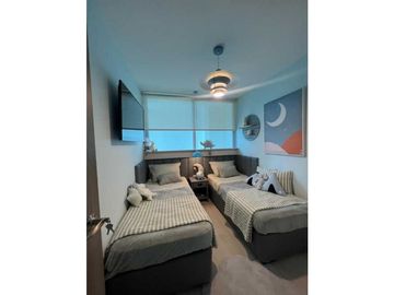 SE VENDE APARTAMENTO EDISON GARDENS