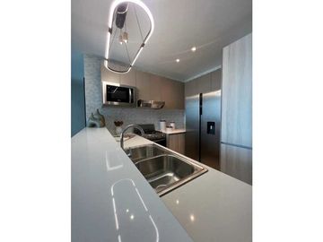 SE VENDE APARTAMENTO EDISON GARDENS