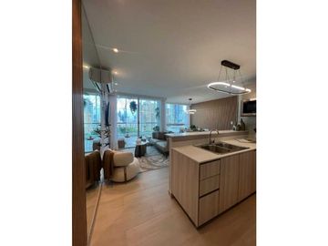 SE VENDE APARTAMENTO EDISON GARDENS