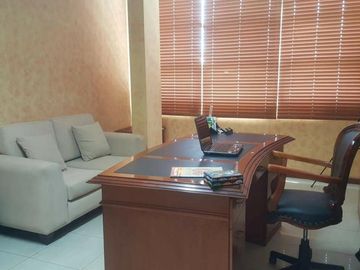 VENTA DE EDIFICIO EN CIUDADELA LAS ORQUIDEAS  (CMC)