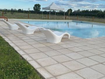 VENDO COMPLEJO DE CABAÃAS  EN LAS PAREDES - SAN RAFAEL MENDOZA