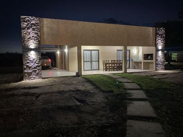 VENDO COMPLEJO DE CABAÃAS  EN LAS PAREDES - SAN RAFAEL MENDOZA