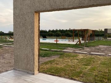 VENDO COMPLEJO DE CABAÃAS  EN LAS PAREDES - SAN RAFAEL MENDOZA