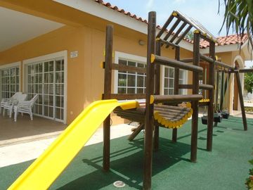 casa condominio en venta en la castellana. Cod V11074